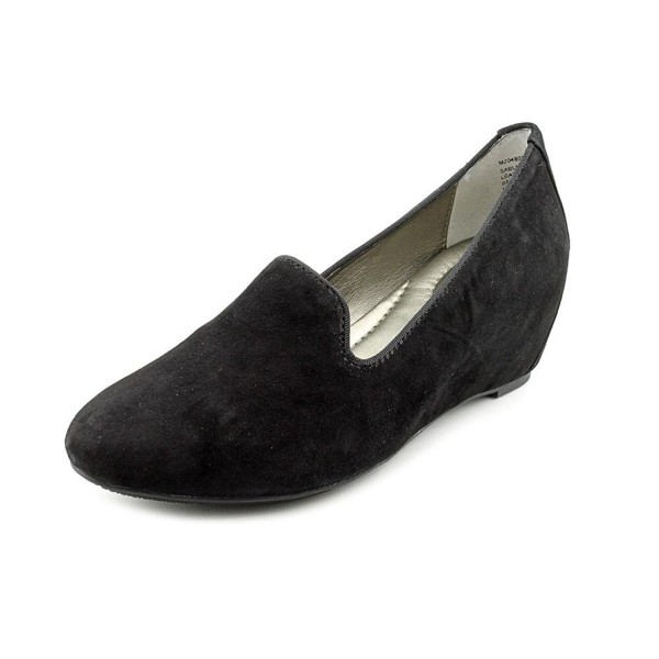 Me Too Womens Sable Wedge