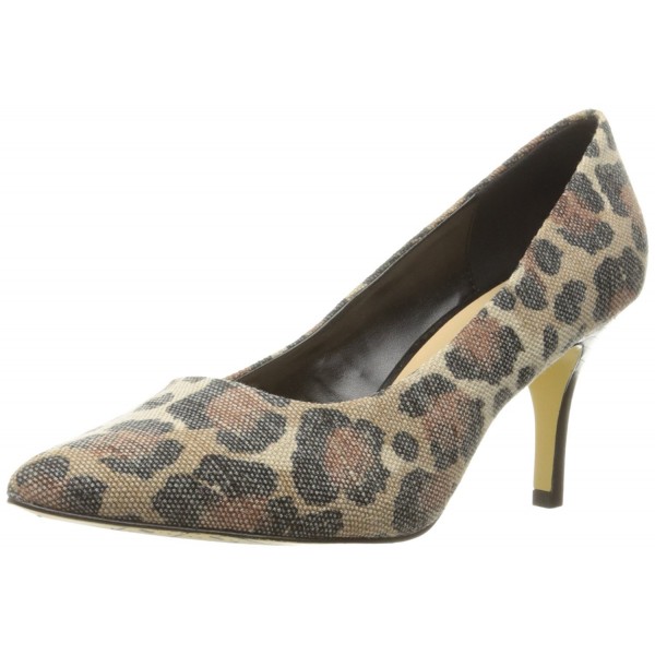 Bella Vita Womens Define Leopard